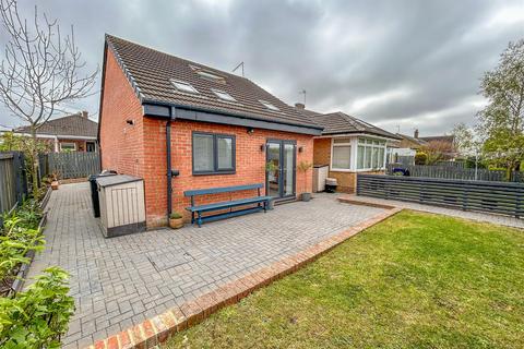 2 bedroom detached bungalow for sale, Ovingham Gardens, Wideopen, Newcastle Upon Tyne