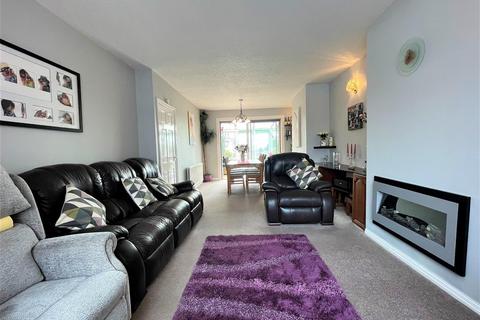 3 bedroom semi-detached house for sale, Mount Park Avenue, Scarborough