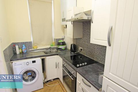2 bedroom terraced house to rent, Bolton Hall Road Bradford, West Yorkshire, BD2 1BJ