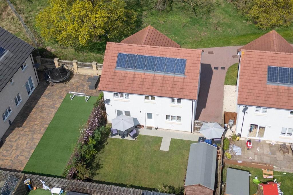 Dunlin Drive, Alloa 4 bed detached house for sale £299,995