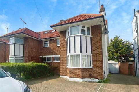 4 bedroom semi-detached house to rent, Devonshire Road, Mill Hill