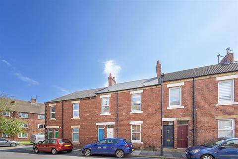 2 bedroom flat for sale, Field Street, South Gosforth, Newcastle upon Tyne