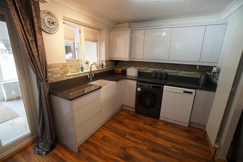 3 bedroom detached house for sale, Westbourne Road, Selby