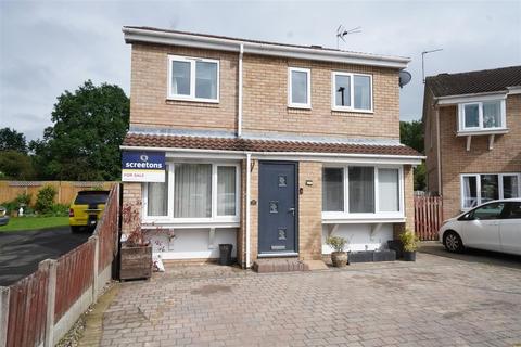 3 bedroom detached house for sale, Heather Close,  Selby