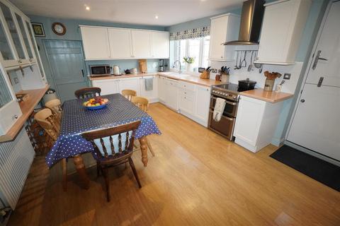 3 bedroom detached house for sale, Main Street, Bubwith, Selby