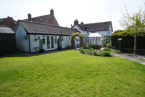 3 bedroom detached house for sale, Main Street, Bubwith, Selby