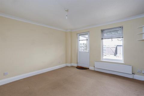 2 bedroom terraced house for sale, Lowick, York