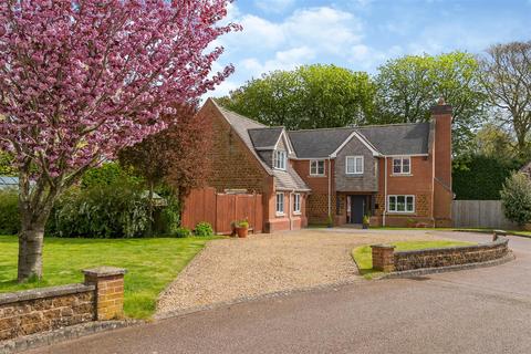 5 bedroom detached house for sale, Saxons Lea, Pickwell