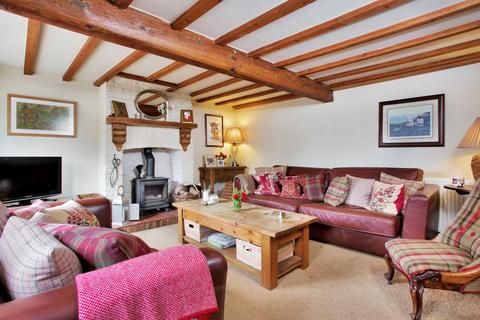 Ivy Cottage Main Road, Hawksworth, Nottingham, NG13 9DD