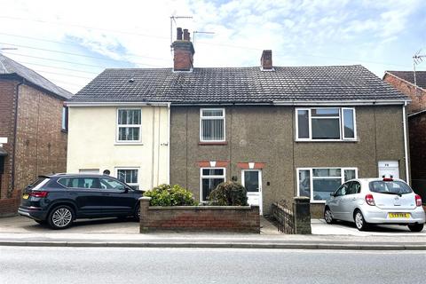 3 bedroom terraced house for sale, Victoria Road, Oulton Broad
