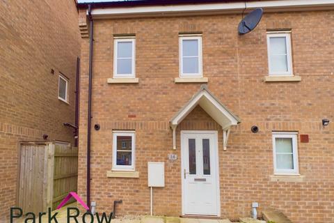 3 bedroom end of terrace house for sale, Rochester Row, Sherburn In Elmet, Leeds