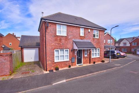 3 bedroom detached house for sale, Lunns Gardens Evesham