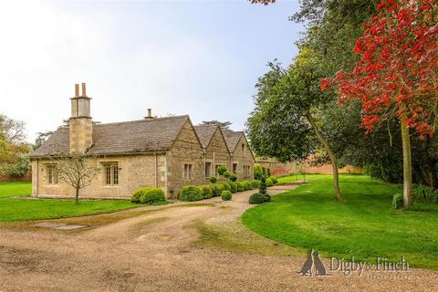 3 bedroom house for sale, Casewick, Stamford