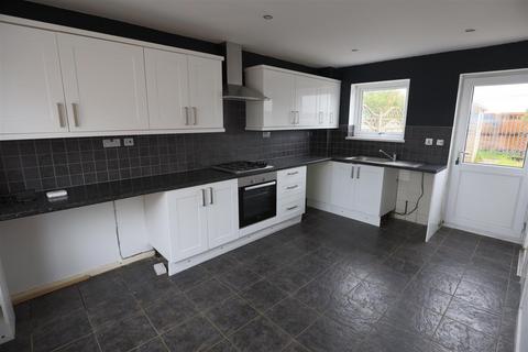 3 bedroom end of terrace house for sale, 25 Carmarthen Close, Boverton, Llantwit Major, Vale Of Glamorgan CF61 2GL