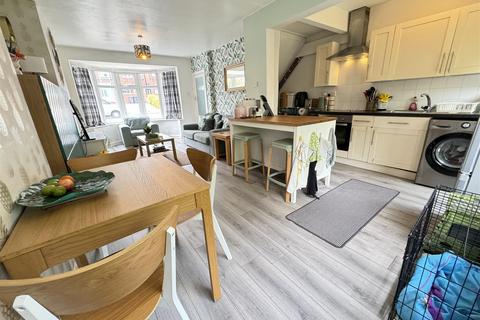 53 Cramlington Road, Birmingham, B42 2EE