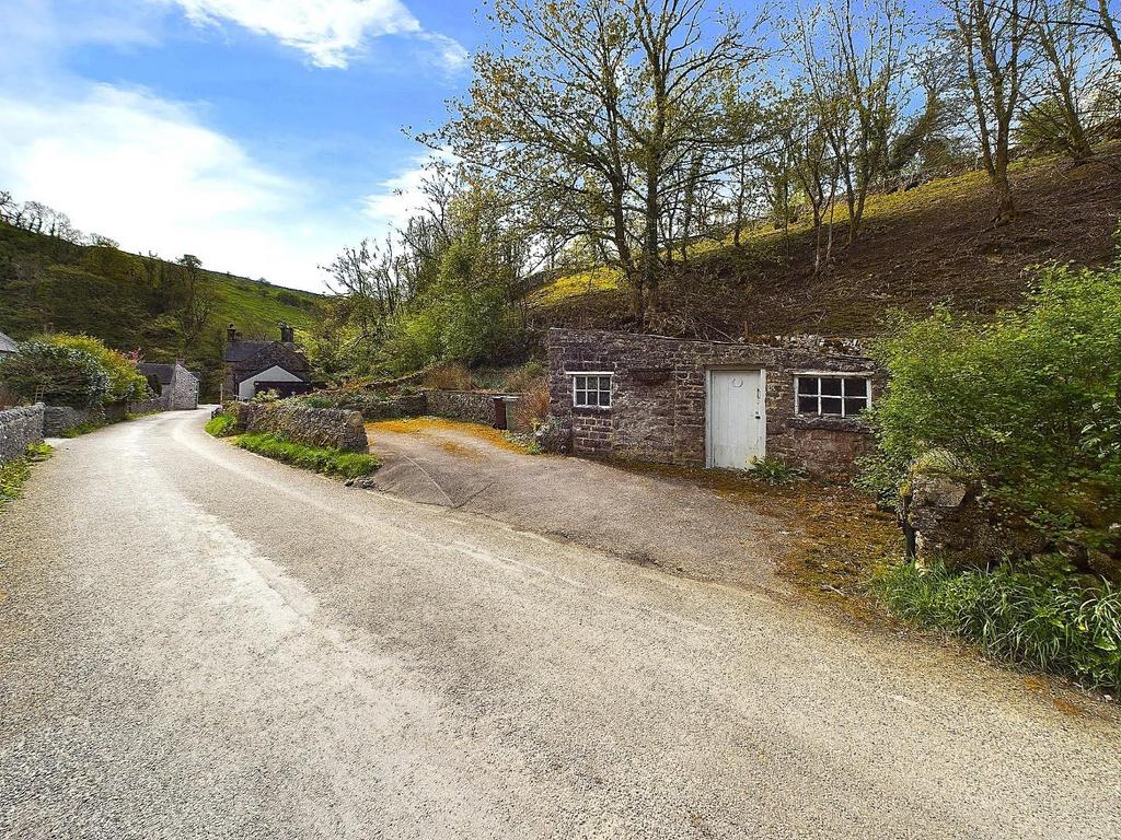 Outbuilding