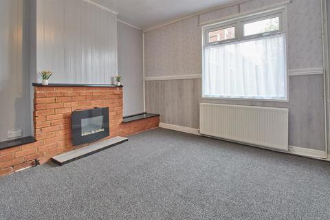 2 bedroom end of terrace house for sale, Dares Walk, Hinckley