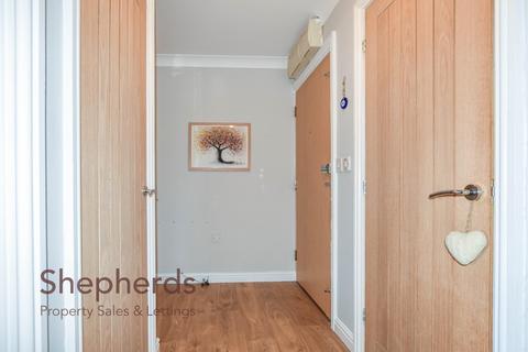 1 bedroom flat for sale, Vancouver Road, Broxbourne EN10