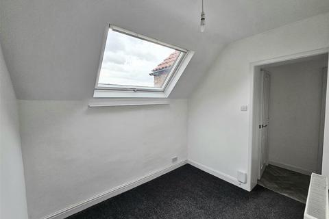 2 bedroom flat to rent, Northmoor Road, Huntington, York
