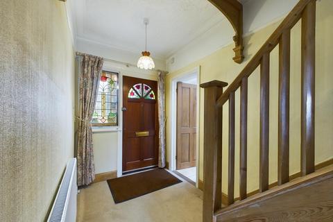 23 Woodmansterne Road, Coulsdon, CR5 2DG
