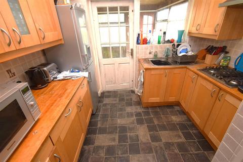 2 Fairhaven Avenue, Westhoughton, Bolton, BL5 3HE