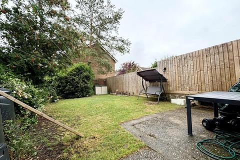 2 bedroom end of terrace house for sale, Goldings Close, Haverhill CB9