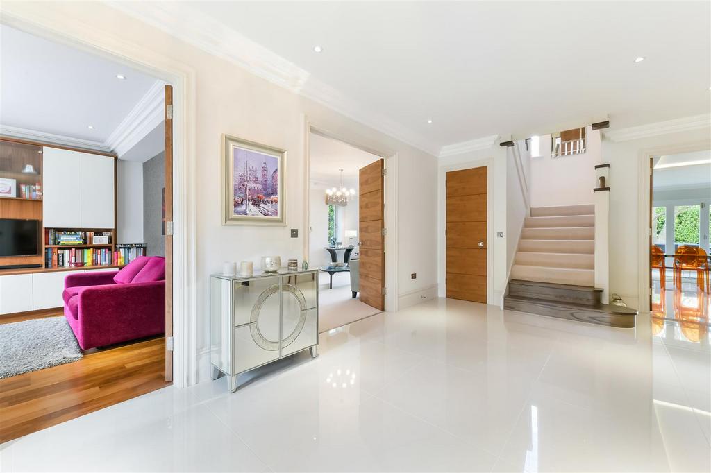 BRAMERS CLOSE, 3- (16).jpg