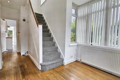 3 bedroom semi-detached house for sale, New Way Road, Leicester