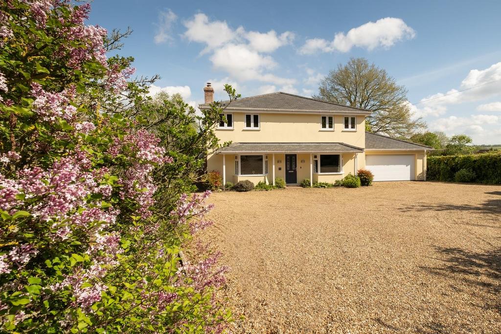 Hardwick Lane, Bury St. Edmunds 4 bed detached house for sale £837,500