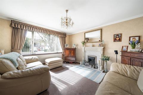 4 bedroom detached house for sale, Orchard Drive, Three Crosses, Swansea