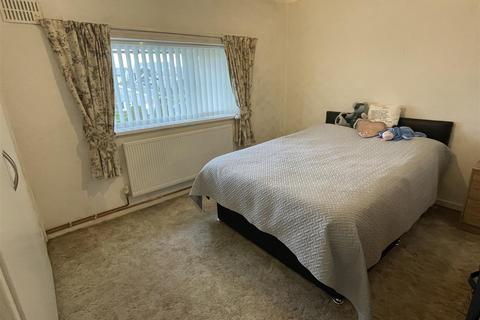 79 Caeglas, Cross Hands, Llanelli, SA14 6NH