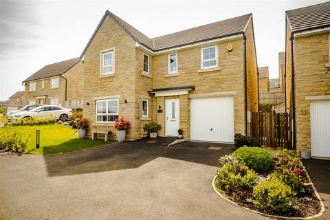 4 bedroom detached house for sale, Rambling Walk, Bradford BD14