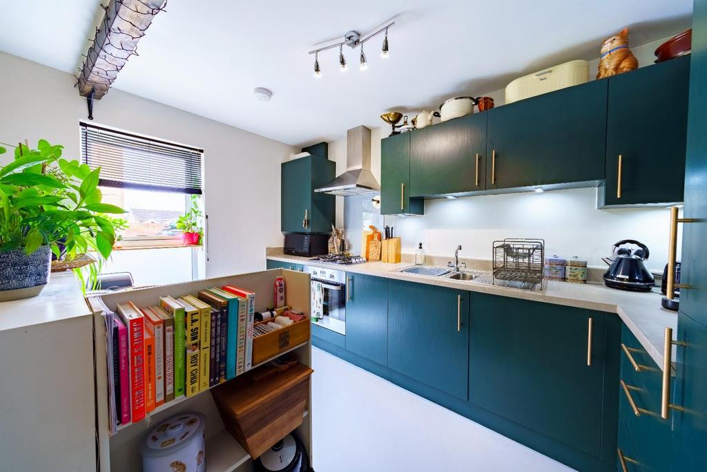 C - kitchen.jpg