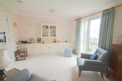 2 bedroom retirement property for sale, Barnaby Mead, Gillingham