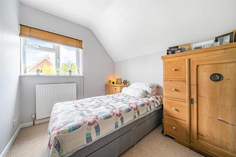 5 Ballingers, Urchfont, Devizes, SN10 4RL