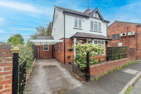 3 bedroom detached house for sale, Clark Street, Stourbridge, DY8 3UF