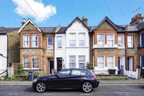 3 bedroom terraced house for sale, Temple Road, Hounslow TW3