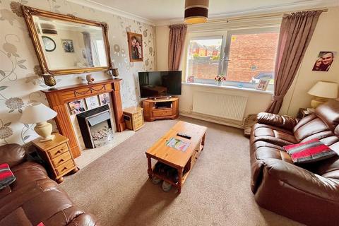 2 bedroom terraced house for sale, Dolman Close, Great Yarmouth