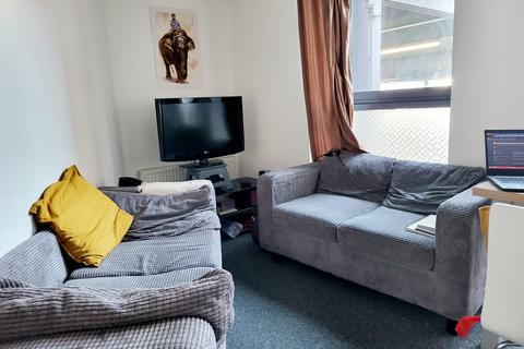 1 bedroom flat to rent, Bramley Crescent, Ilford IG2