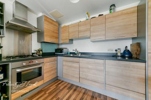 2 bedroom apartment for sale, Tarves Way, Greenwich, London, SE10