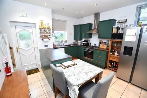 28 Boarshaw Road, Middleton, Manchester, M24 6AG