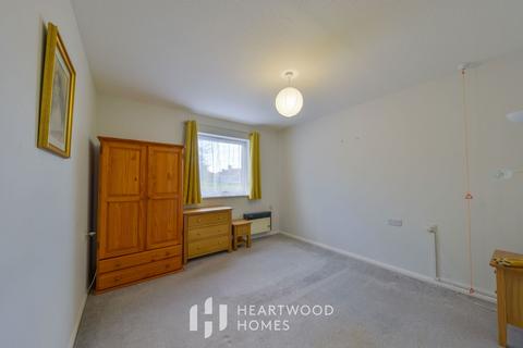 2 bedroom retirement property for sale, Cotsmoor Granville Road, St. Albans, AL1 5BW
