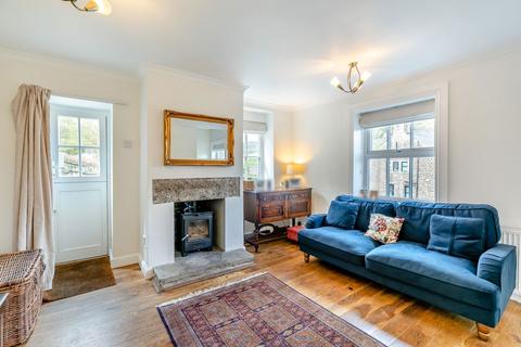 13 Midgrove Lane, Delph, Oldham, OL3 5EH