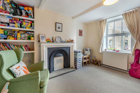 13 Midgrove Lane, Delph, Oldham, OL3 5EH