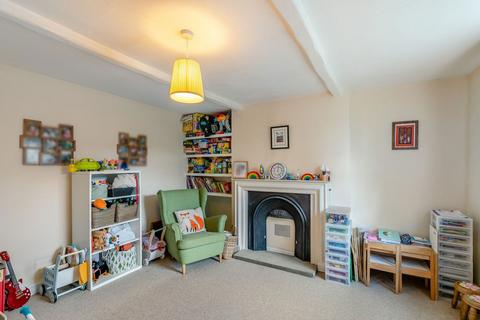 13 Midgrove Lane, Delph, Oldham, OL3 5EH
