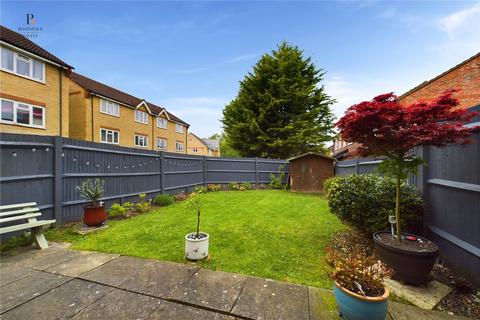 16 Arcadia Close, Carshalton, SM5 2AE