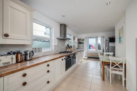 6 bedroom terraced house for sale, Weston Park Road, Plymouth PL3