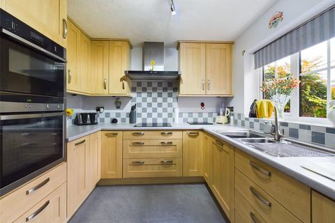 4 bedroom detached house for sale, Waterdale Close, Hardwicke, Gloucester, Gloucestershire, GL2