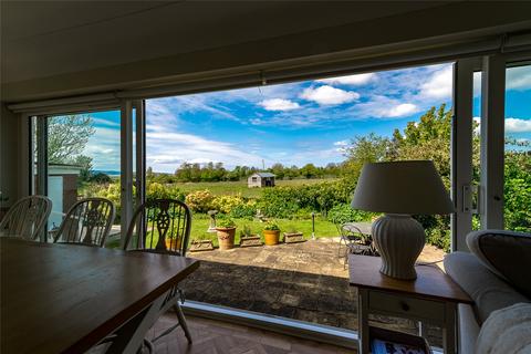 24 Seabank Road, Wirral, CH60 4SW