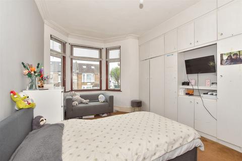 39 Cecil Road, Ilford, IG1 2EW